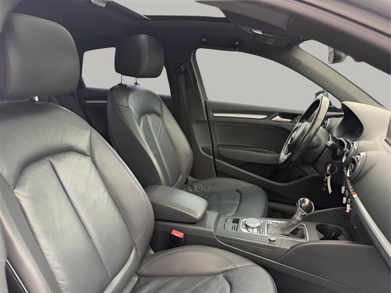 Audi A3 1.8T Premium FWD S tronic 2015