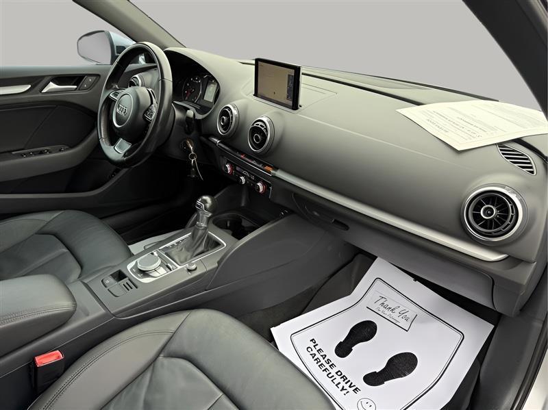 Audi A3 1.8T Premium FWD S tronic 2015