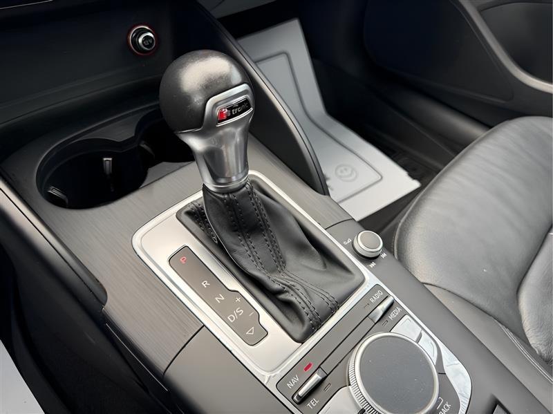 Audi A3 1.8T Premium FWD S tronic 2015