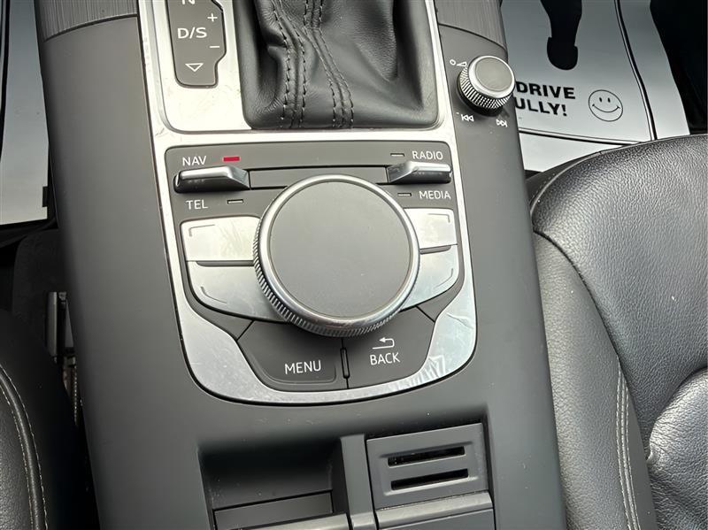 Audi A3 1.8T Premium FWD S tronic 2015