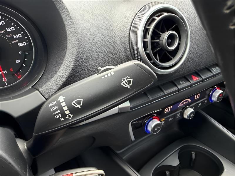 Audi A3 1.8T Premium FWD S tronic 2015