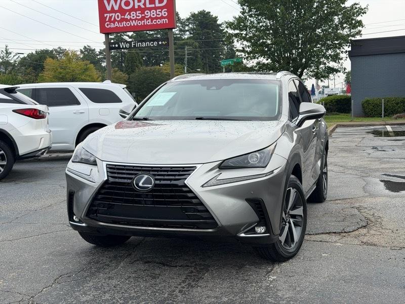 Lexus NX 300h AWD 2018