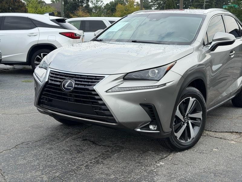 Lexus NX 300h AWD 2018