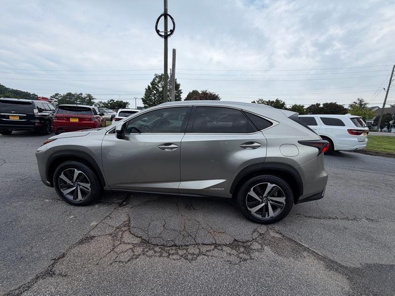 Lexus NX 300h AWD 2018
