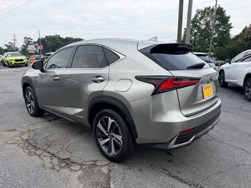 Lexus NX 300h AWD 2018