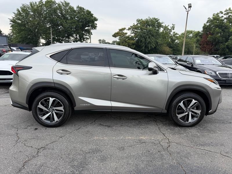 Lexus NX 300h AWD 2018