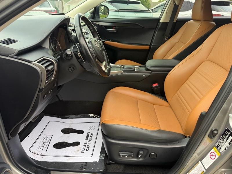 Lexus NX 300h AWD 2018