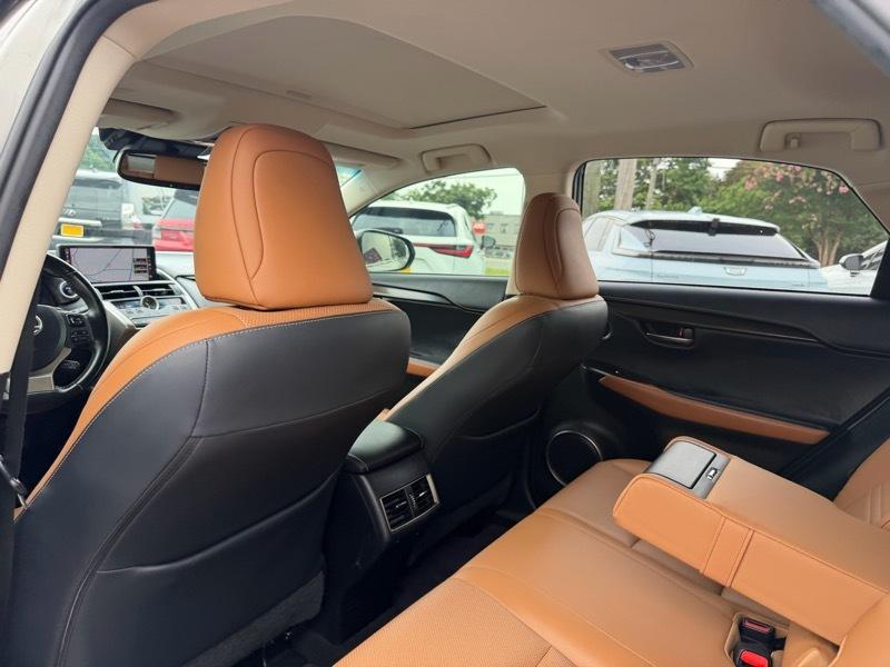 Lexus NX 300h AWD 2018