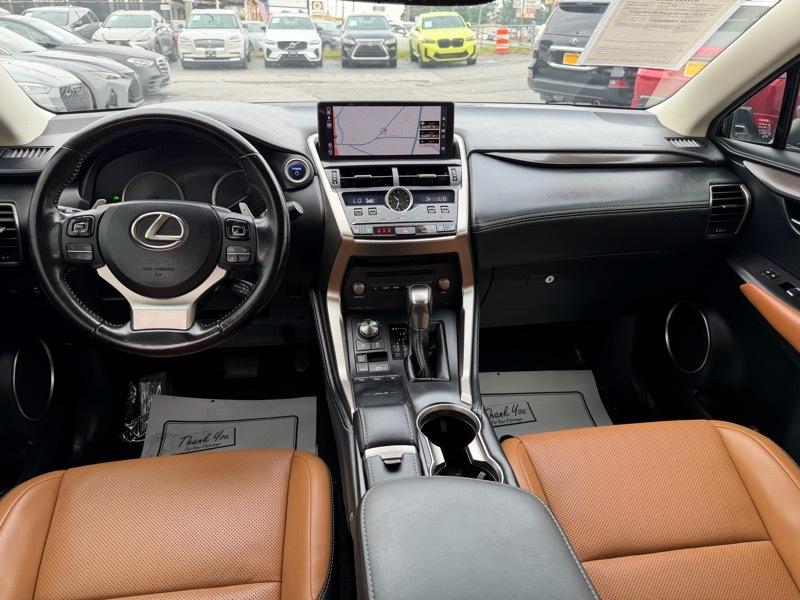 Lexus NX 300h AWD 2018