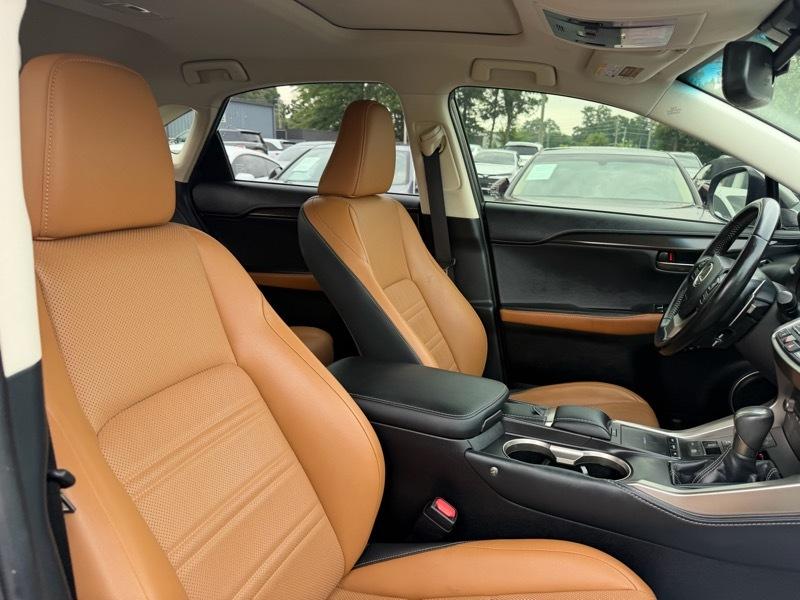 Lexus NX 300h AWD 2018