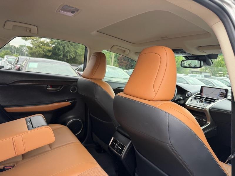 Lexus NX 300h AWD 2018