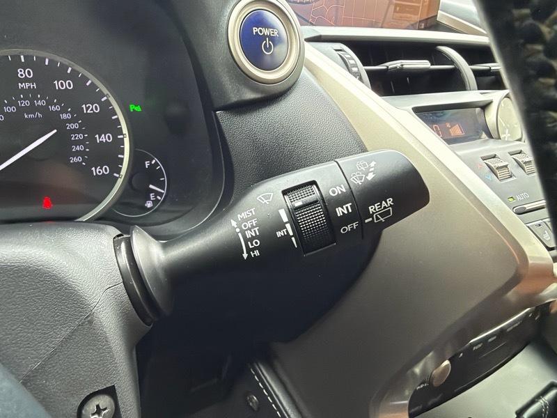 Lexus NX 300h AWD 2018