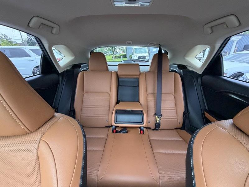 Lexus NX 300h AWD 2018