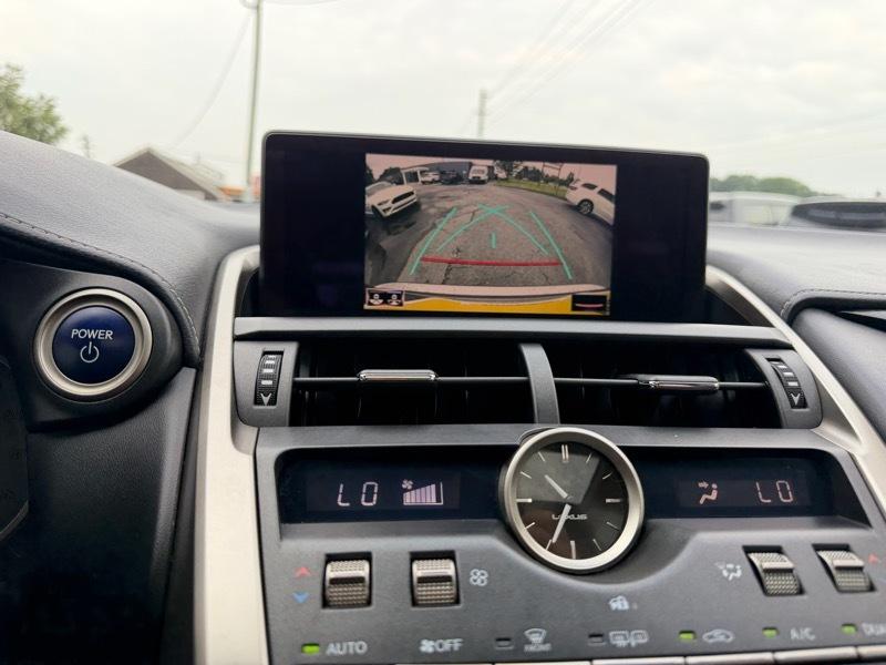 Lexus NX 300h AWD 2018