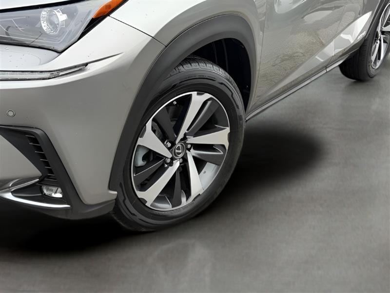Lexus NX 300h AWD 2018