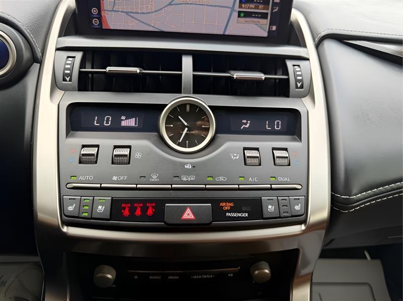 Lexus NX 300h AWD 2018