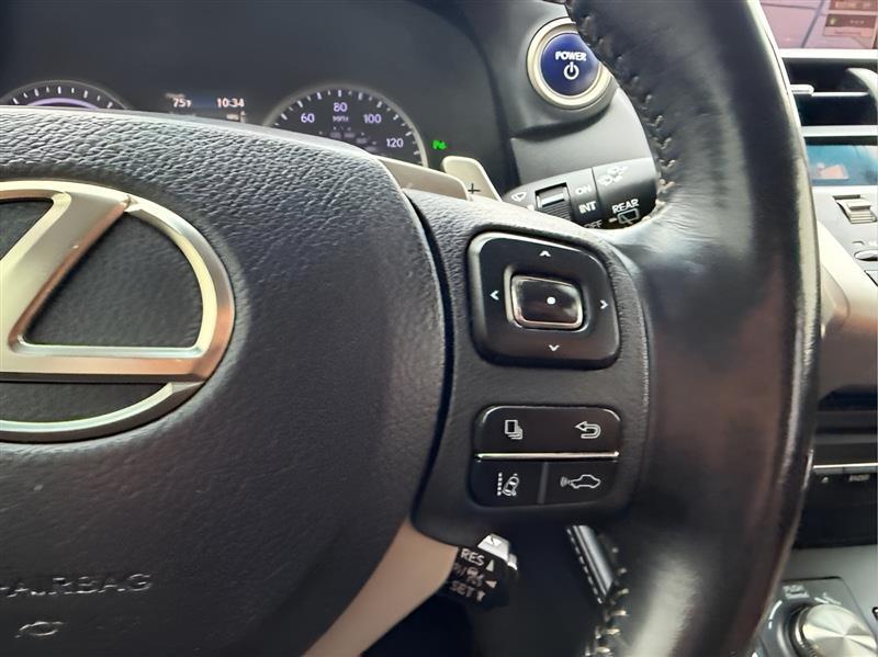 Lexus NX 300h AWD 2018