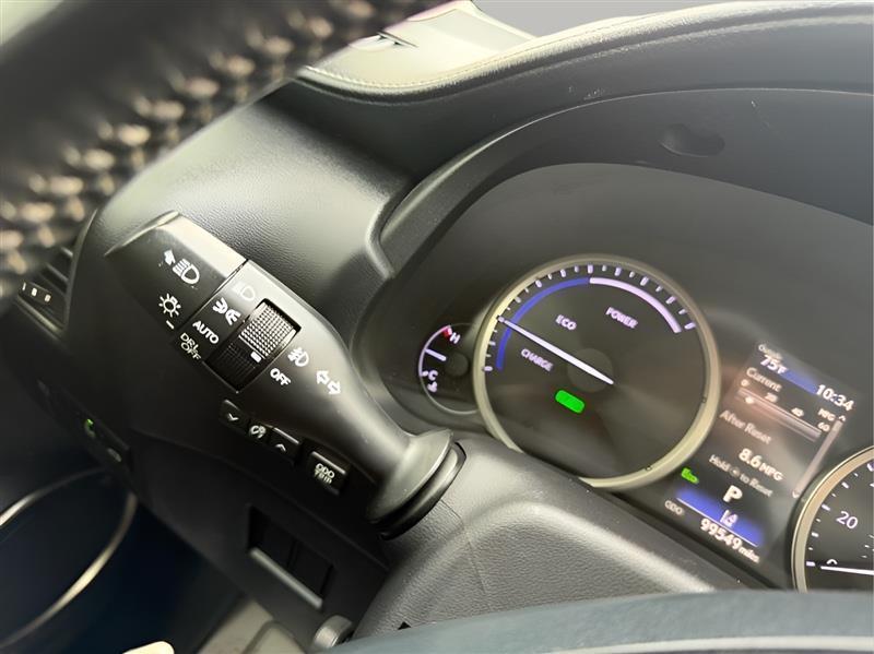 Lexus NX 300h AWD 2018