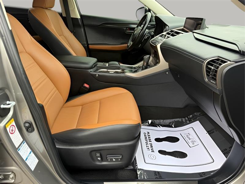Lexus NX 300h AWD 2018