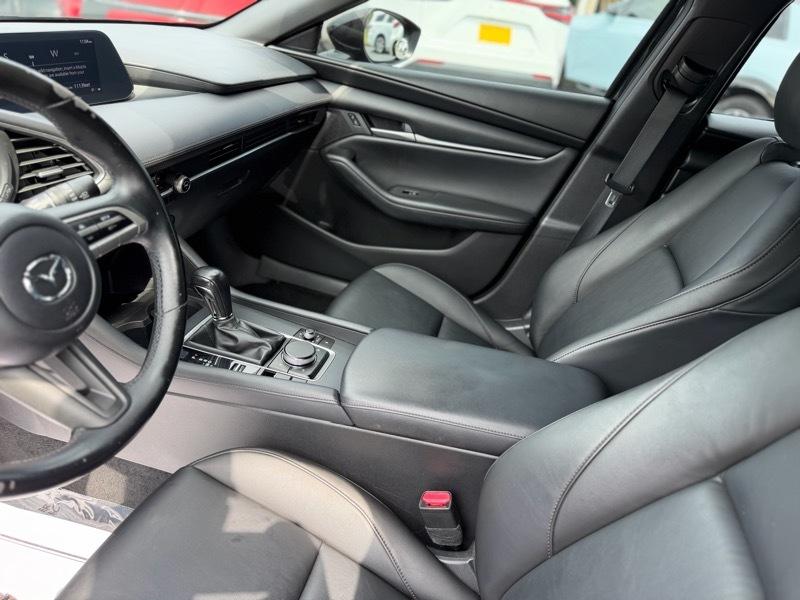 Mazda MAZDA3 Select Hatchback 2022