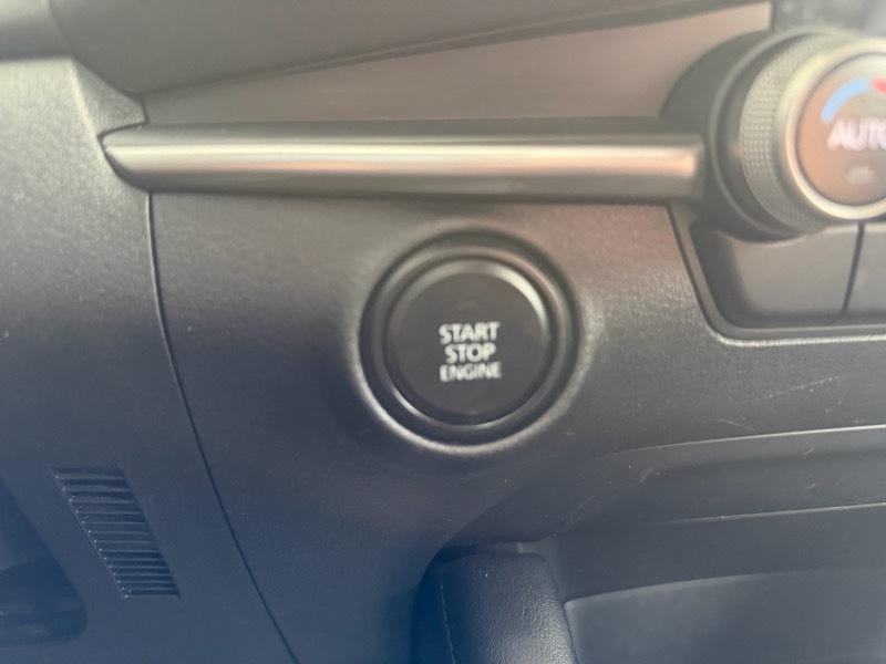 Mazda MAZDA3 Select Hatchback 2022