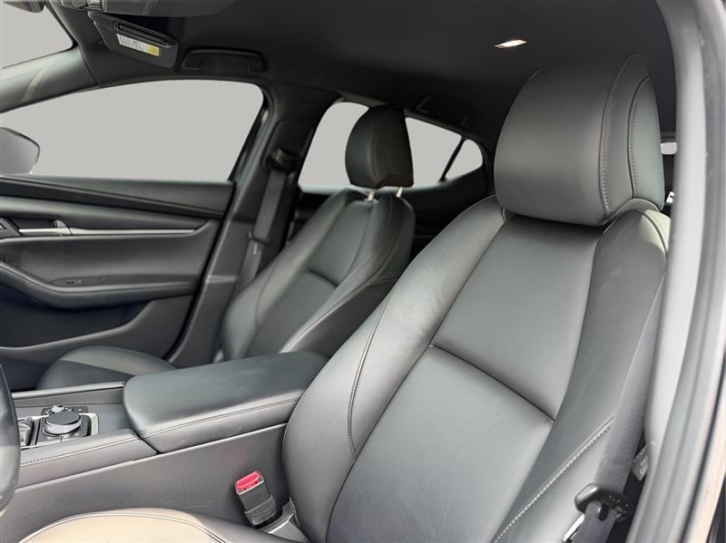 Mazda MAZDA3 Select Hatchback 2022