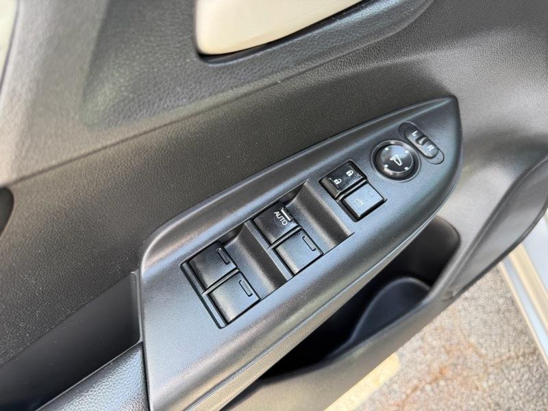 Honda Fit LX CVT 2017