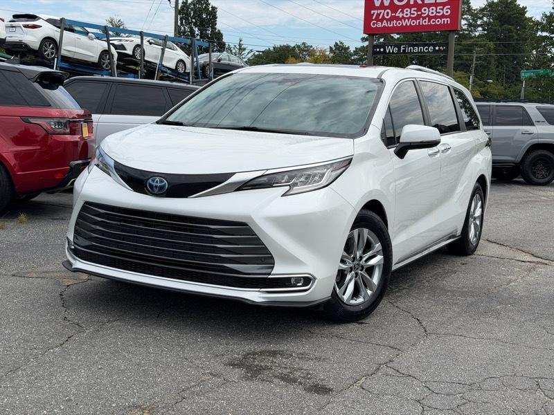 Toyota Sienna Limited 7-Passenger 2022