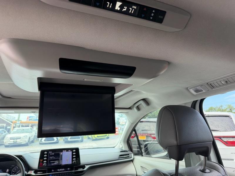 Toyota Sienna Limited 7-Passenger 2022