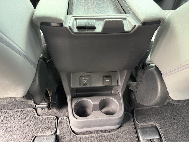Toyota Sienna Limited 7-Passenger 2022