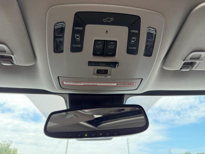 Toyota Sienna Limited 7-Passenger 2022