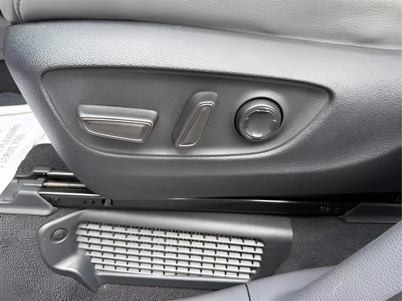 Toyota Sienna Limited 7-Passenger 2022