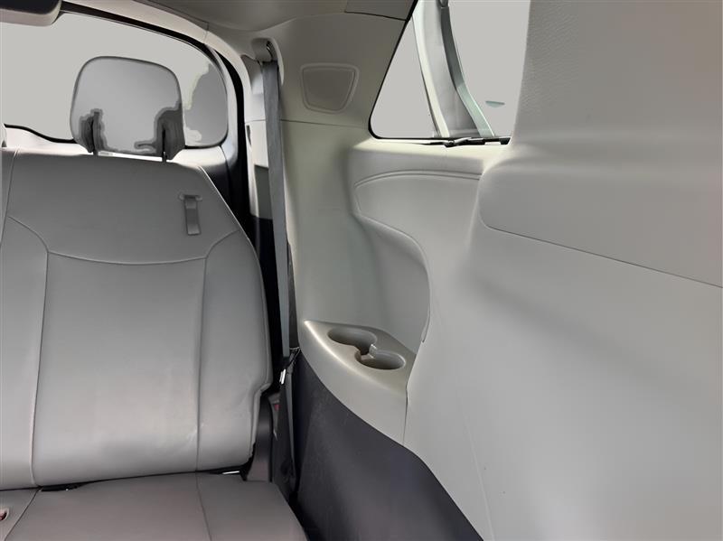 Toyota Sienna Limited 7-Passenger 2022