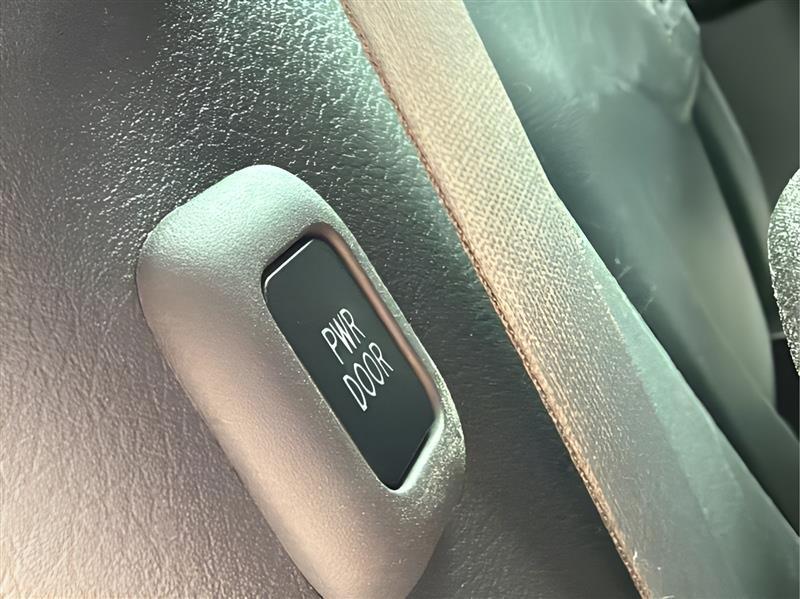 Toyota Sienna Limited 7-Passenger 2022