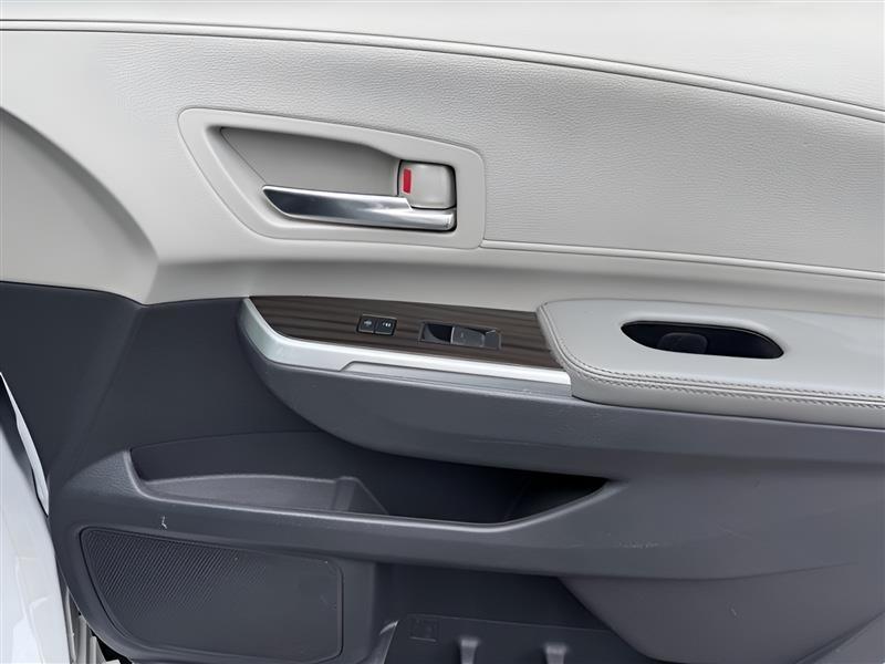 Toyota Sienna Limited 7-Passenger 2022