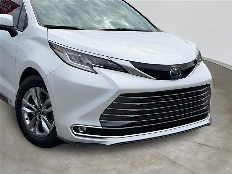 Toyota Sienna Limited 7-Passenger 2022