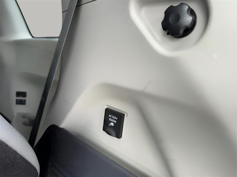 Toyota Sienna Limited 7-Passenger 2022