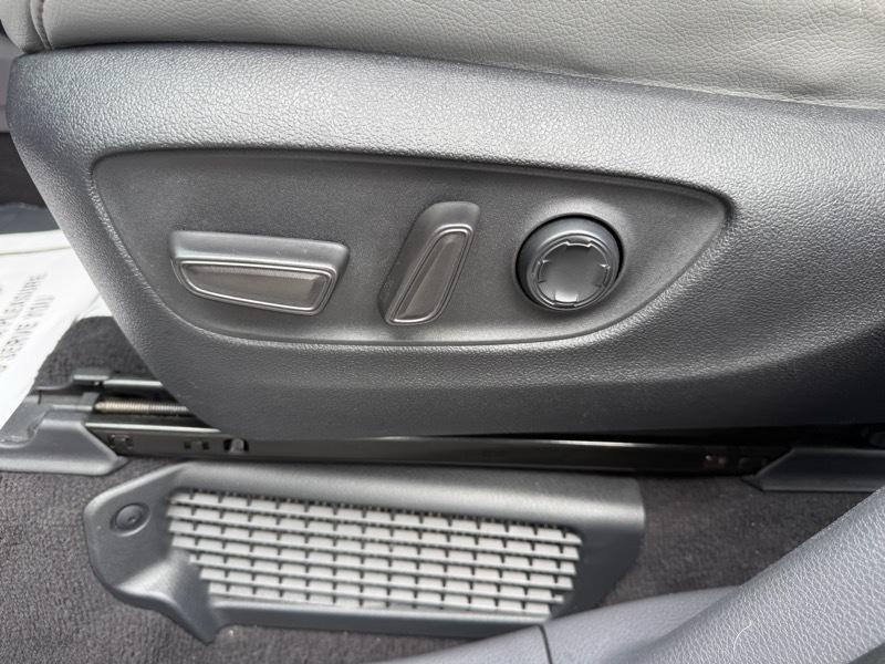 Toyota Sienna Limited 7-Passenger 2022