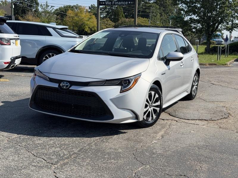 Toyota Corolla LE Hybrid 2021
