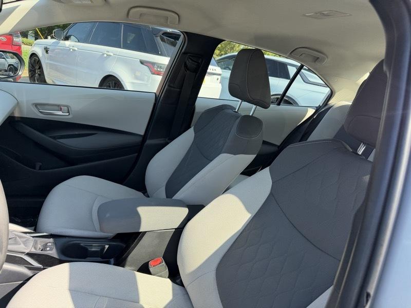 Toyota Corolla LE Hybrid 2021