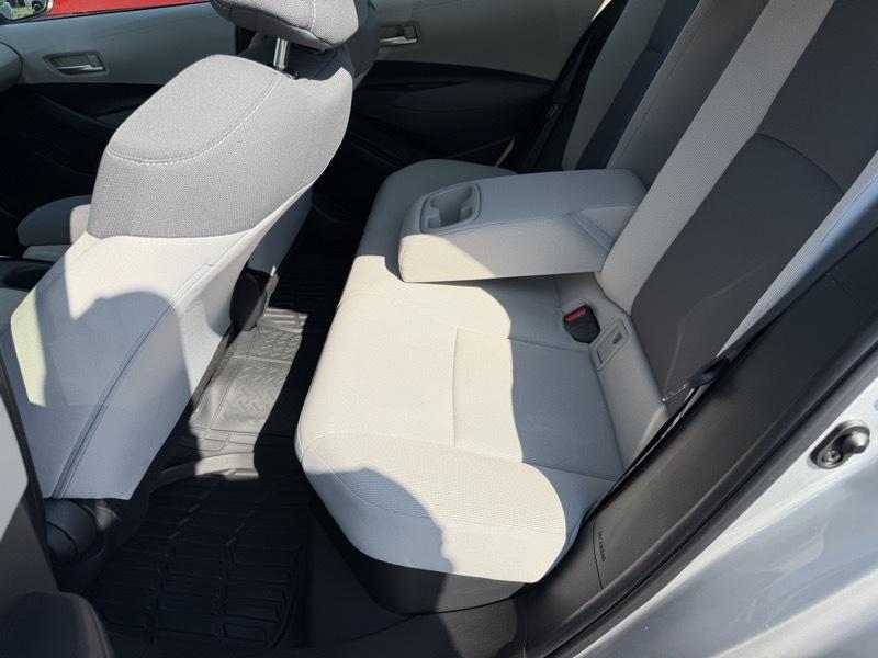 Toyota Corolla LE Hybrid 2021