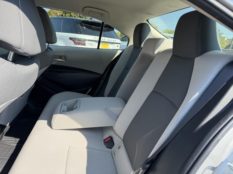 Toyota Corolla LE Hybrid 2021