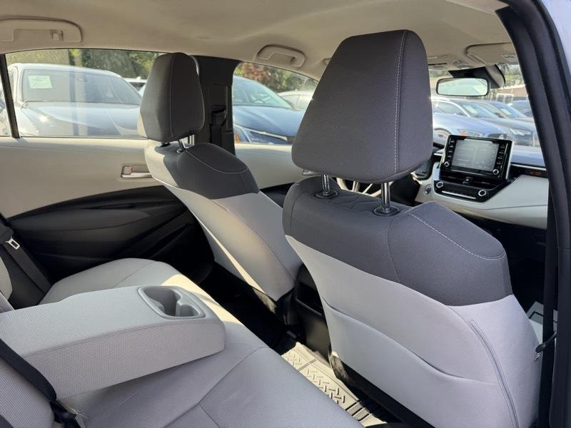 Toyota Corolla LE Hybrid 2021
