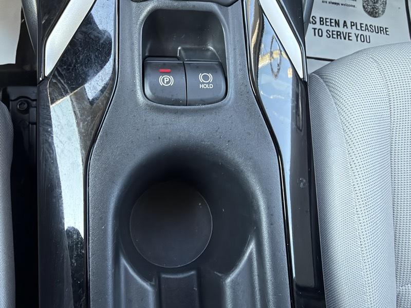 Toyota Corolla LE Hybrid 2021