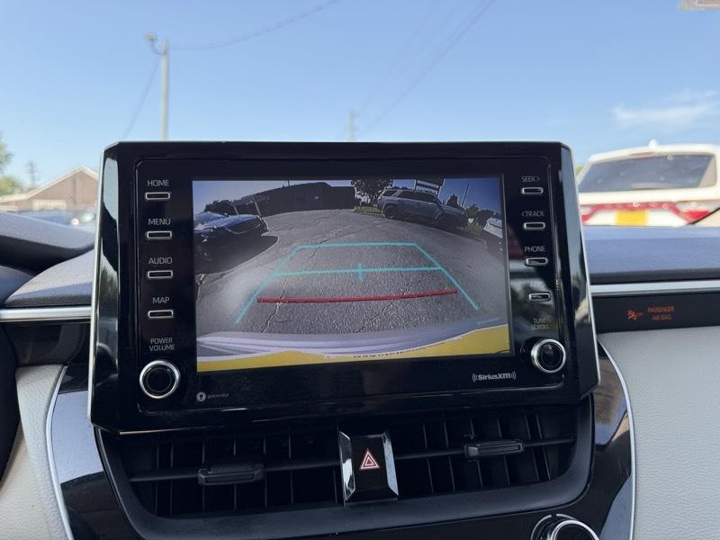 Toyota Corolla LE Hybrid 2021
