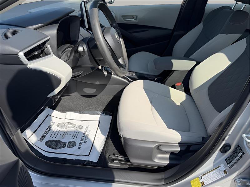 Toyota Corolla LE Hybrid 2021