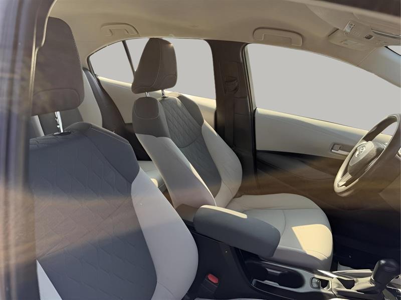 Toyota Corolla LE Hybrid 2021