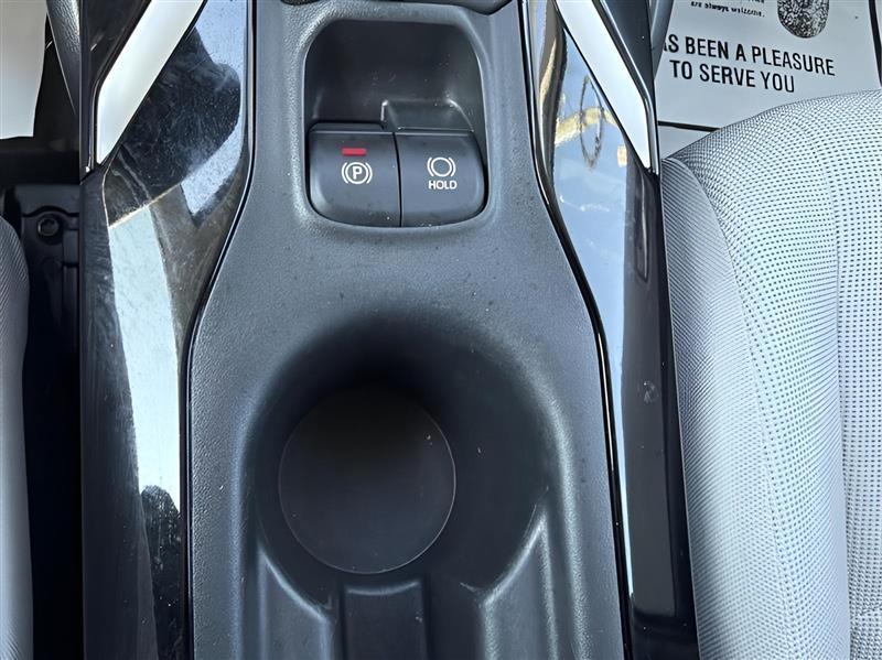 Toyota Corolla LE Hybrid 2021