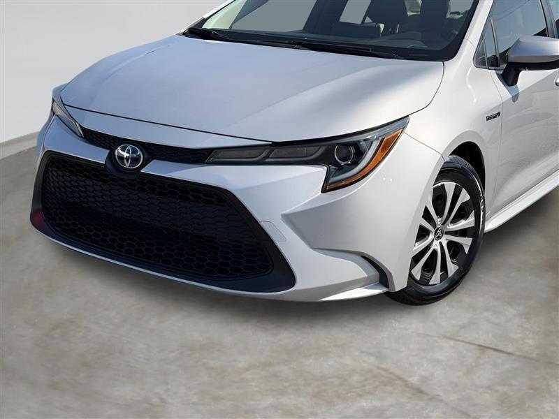 Toyota Corolla LE Hybrid 2021