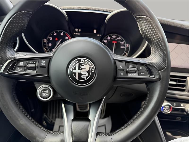 Alfa Romeo Giulia Ti 2022